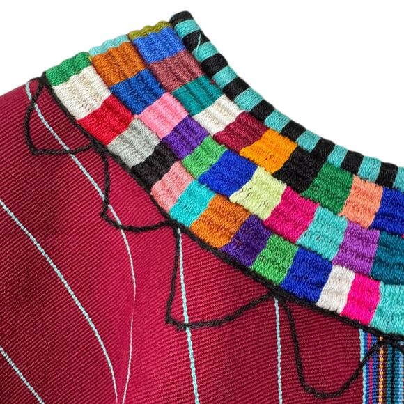 Vintage Guatemalan Huipil Poncho Top Heavy Embroidered Handwoven Boho One Size - Picture 4 of 7